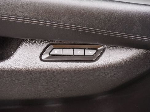 Used 2017 Cadillac Escalade Premium Luxury image 16