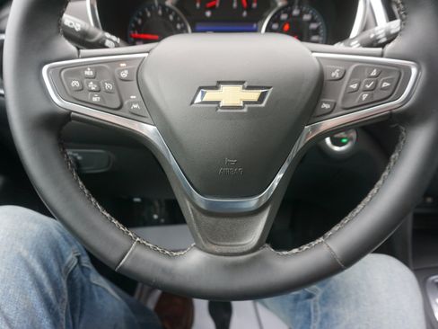 Used 2023 Chevrolet Equinox LT image 17