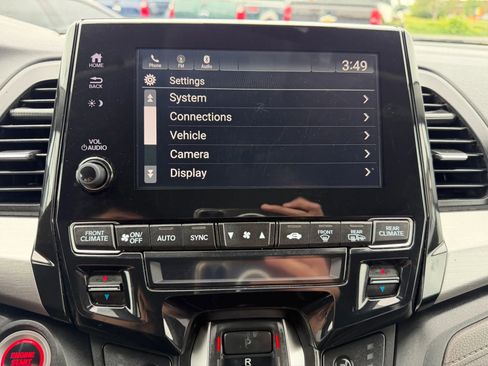 Used 2019 Honda Odyssey EX-L image 21