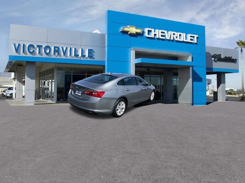 Used 2024 Chevrolet Malibu LT FWD image 5