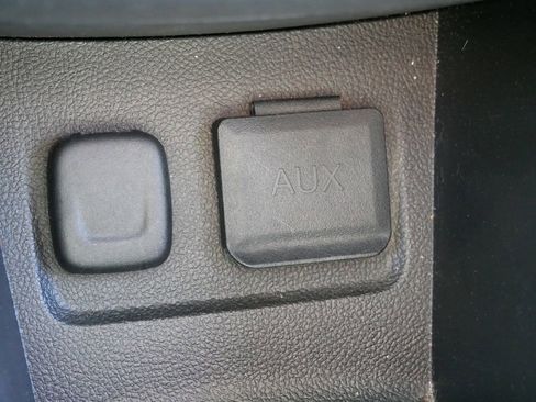 Used 2014 Buick Encore Leather AWD/4WD image 29