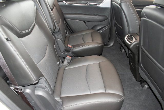 Used 2024 Cadillac XT6 Sport AWD/4WD image 12