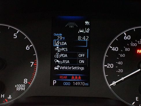 Used 2025 Toyota Corolla LE FWD image 16