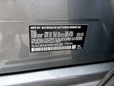 Used 2024 BMW X7 xDrive40i AWD/4WD image 48