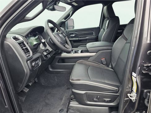 New 2026 RAM 2500 Laramie w/ Sport Appearance Package AWD/4WD image 19