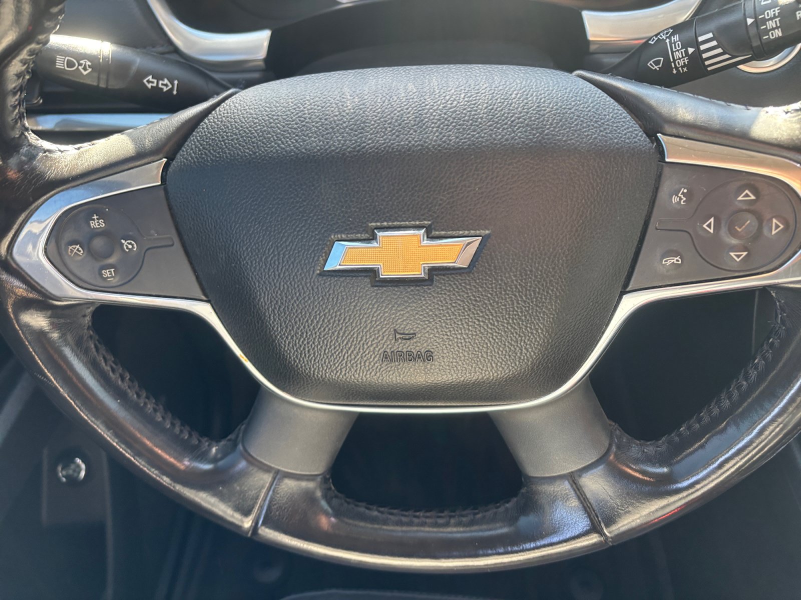 Used 2019 Chevrolet Traverse LT w/ LT Premium Package FWD image 19