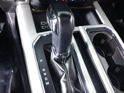 Used 2019 Ford F150 Lariat w/ Equipment Group 502A Luxury image 34