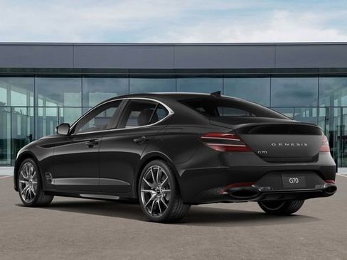 Certified 2026 Genesis G70 2.5T RWD image 5