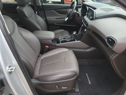 Used 2019 Hyundai Santa Fe Limited FWD image 8