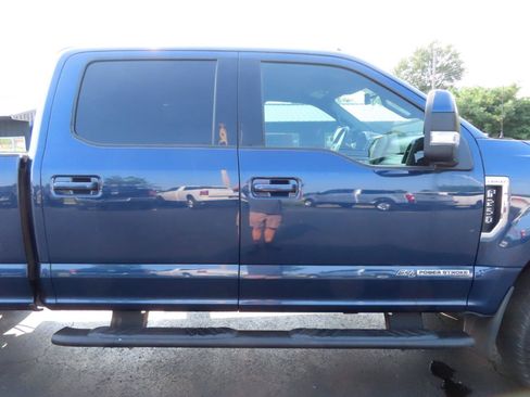 Used 2019 Ford F250 Lariat w/ FX4 Off-Road Package AWD/4WD image 21