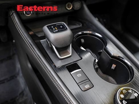 Used 2022 Nissan Rogue SL w/ SL Premium Package image 19