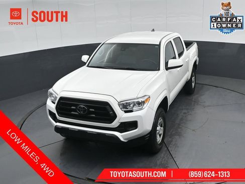 Used 2022 Toyota Tacoma SR AWD/4WD image 46