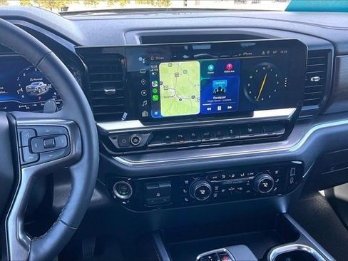 Used 2023 Chevrolet Silverado 1500 High Country image 9