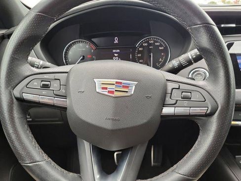 Certified 2022 Cadillac XT4 Sport w/ Enhanced Visibility Package image 15