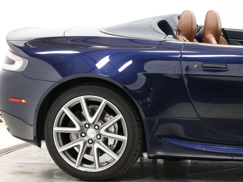 Used 2014 Aston Martin V8 Vantage Roadster image 54