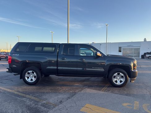 Certified 2017 Chevrolet Silverado 1500 LT w/ All Star Edition AWD/4WD image 4