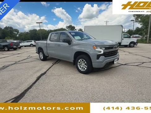 Used 2024 Chevrolet Silverado 1500 RST AWD/4WD image 2