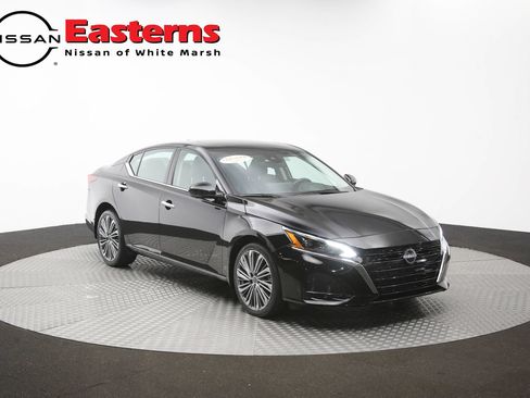 Used 2024 Nissan Altima 2.5 SL AWD/4WD image 45