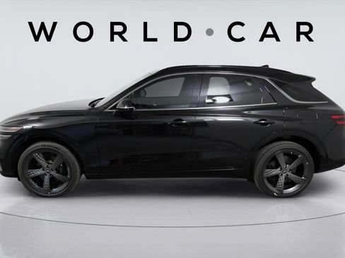 Used 2025 Genesis GV70 3.5T Sport w/ Sport Prestige Package AWD/4WD image 6