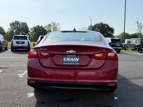 Used 2017 Chevrolet Malibu LT FWD image 6