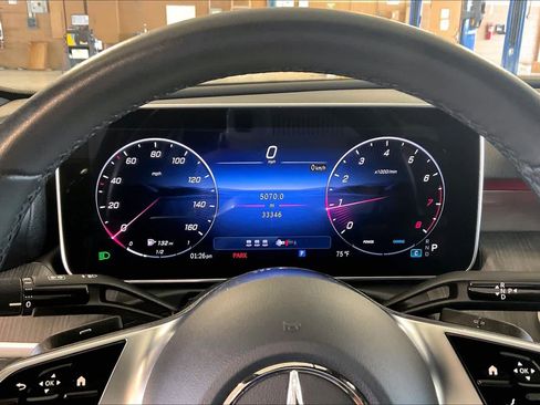 Used 2025 Mercedes-Benz C 300 4MATIC Sedan image 24