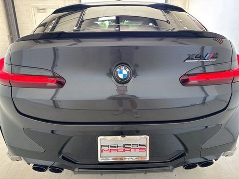 Used 2025 BMW X4 M w/ Premium Package image 8