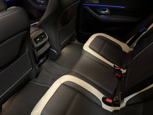 New 2026 Mercedes-Benz GLE 63 AMG S image 11