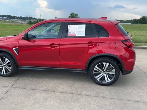 Used 2024 Mitsubishi Outlander Sport SE AWD/4WD image 6