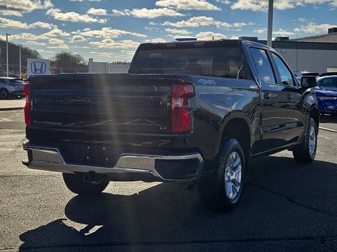 Used 2022 Chevrolet Silverado 1500 LT image 5