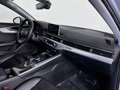 Used 2018 Audi A4 2.0T Premium Plus AWD/4WD image 28