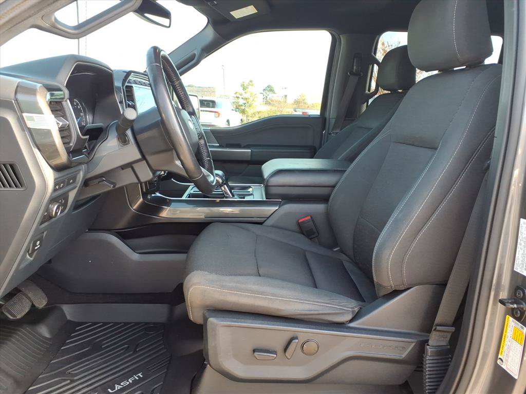 Used 2022 Ford F150 XLT w/ Equipment Group 302A High AWD/4WD image 3