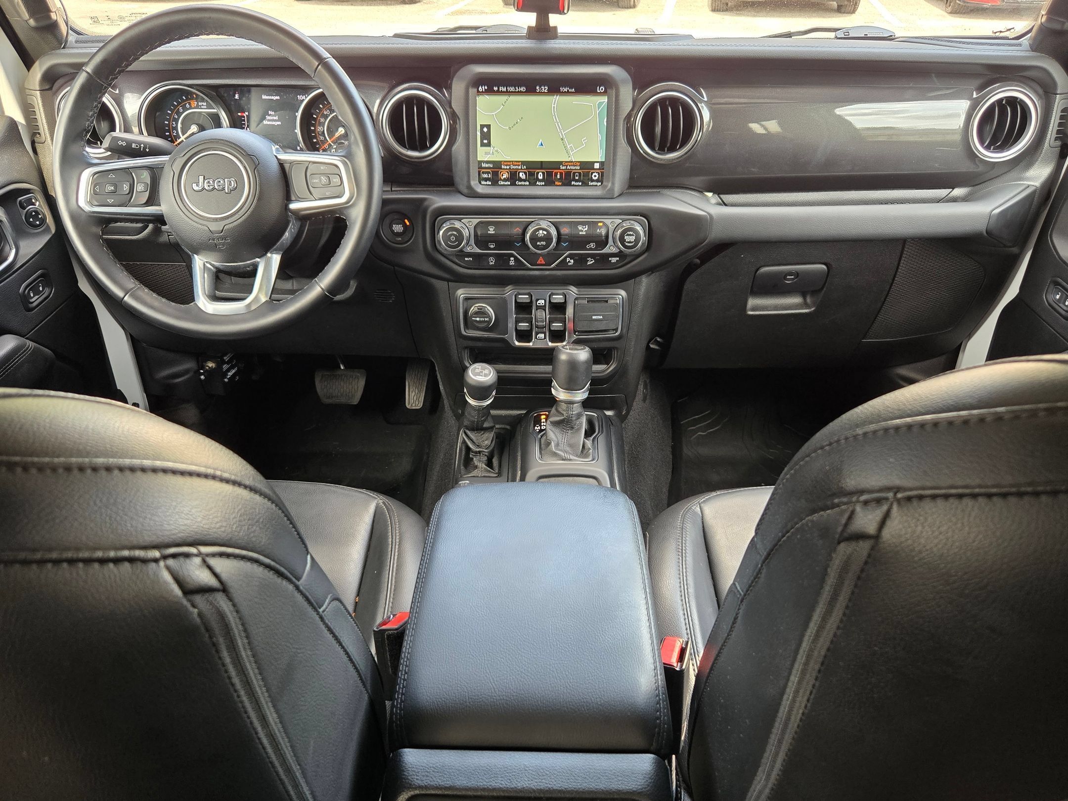 Used 2021 Jeep Wrangler Unlimited Sahara AWD/4WD image 16