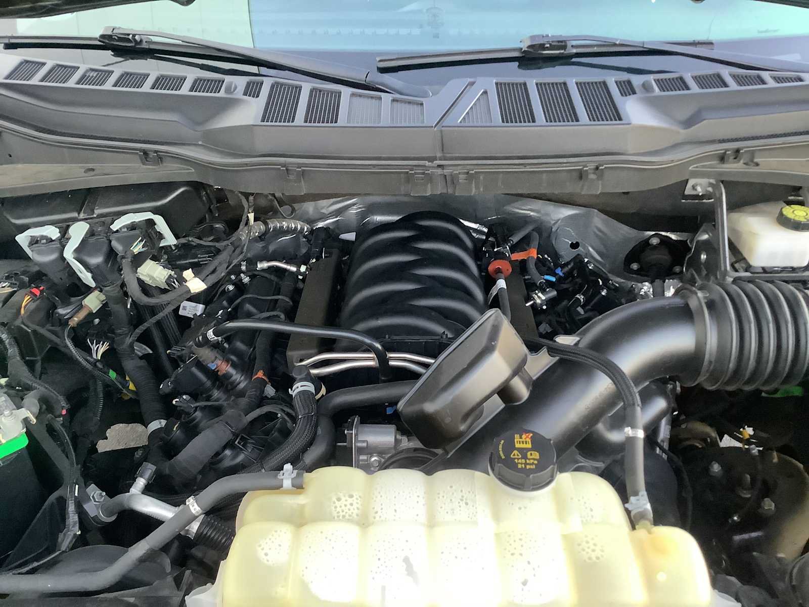 Used 2022 Ford F150 XLT w/ Equipment Group 302A High AWD/4WD image 8