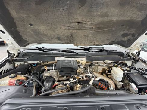 Used 2015 Chevrolet Silverado 3500 LT AWD/4WD image 26