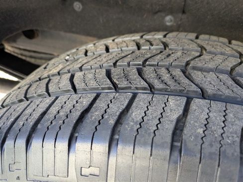 Used 2020 Chevrolet Silverado 1500 LT w/ All-Star Edition image 13