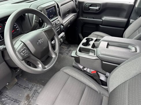 Used 2024 Chevrolet Silverado 1500 Custom Trail Boss AWD/4WD image 11