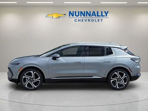 New 2025 Chevrolet Equinox EV LT w/ Active Safety Package 3 FWD image 2