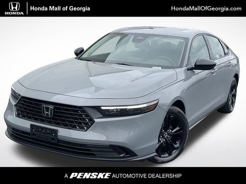 Certified 2025 Honda Accord SE image 1