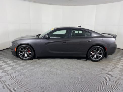 Used 2015 Dodge Charger R/T w/ Plus Group RWD image 11