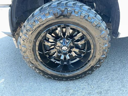 Used 2018 Ford F150 XLT w/ Equipment Group 301A Mid AWD/4WD image 10