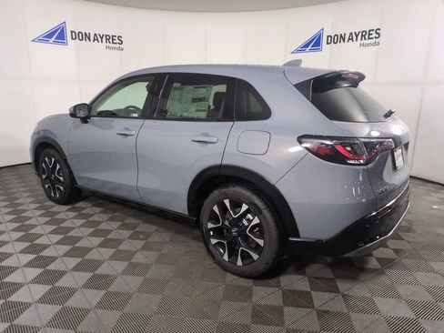 New 2026 Honda HR-V EX-L image 3