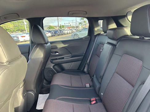 New 2026 Nissan Kicks SR image 10