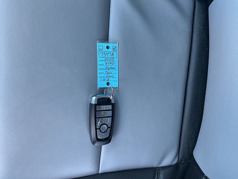 Used 2023 Ford Explorer XLT w/ Equipment Group 202A RWD image 16