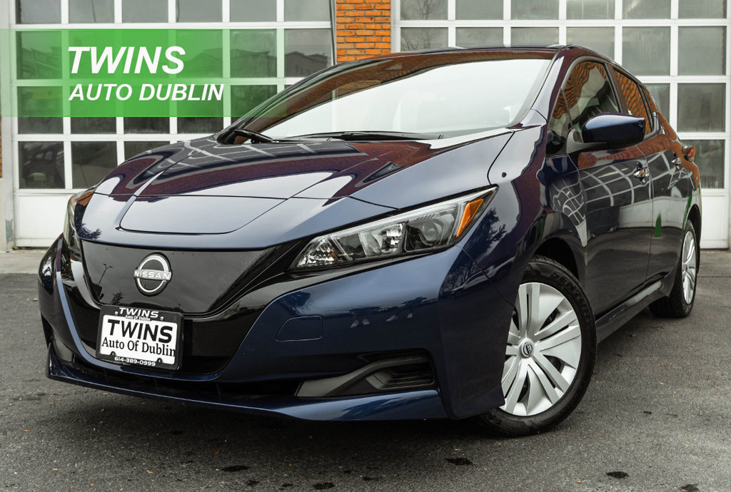 Used 2025 Nissan Leaf S FWD image 1