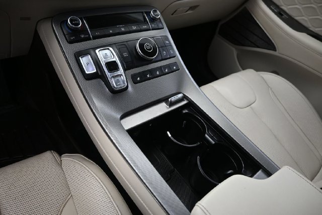 Used 2020 Hyundai Palisade Limited FWD image 18