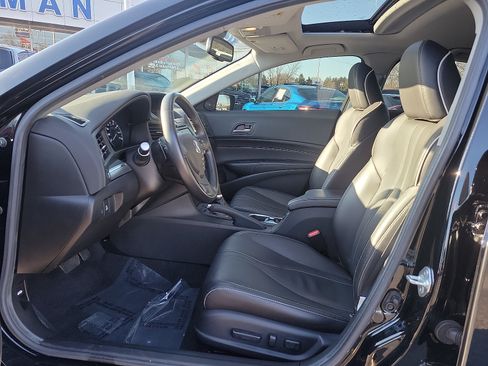 Used 2021 Acura ILX w/ Premium Package FWD image 13
