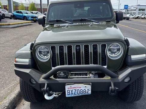 Used 2021 Jeep Wrangler Unlimited Sahara AWD/4WD image 1