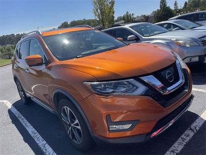 Used 2017 Nissan Rogue SL w/ SL Premium Package