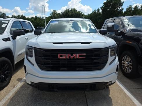 Used 2024 GMC Sierra 1500 Elevation AWD/4WD image 8