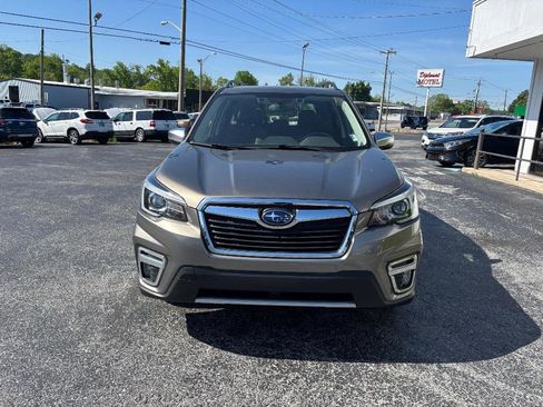 Used 2020 Subaru Forester Touring AWD/4WD image 3